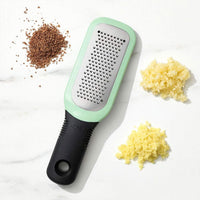 OXO - Râpe à gingembre et à ail OXO