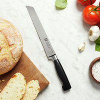 Zwilling - 4 Star Broodmes 200 mm Broodmes Zwilling