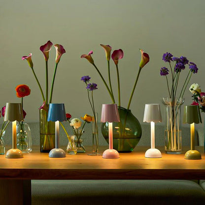 Addison Ross - Scallop Tafellamp LED - White - 28 cm Tafellamp Addison Ross 